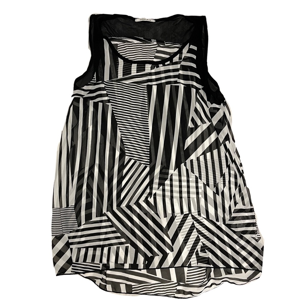 Black and White Sleeveless Top